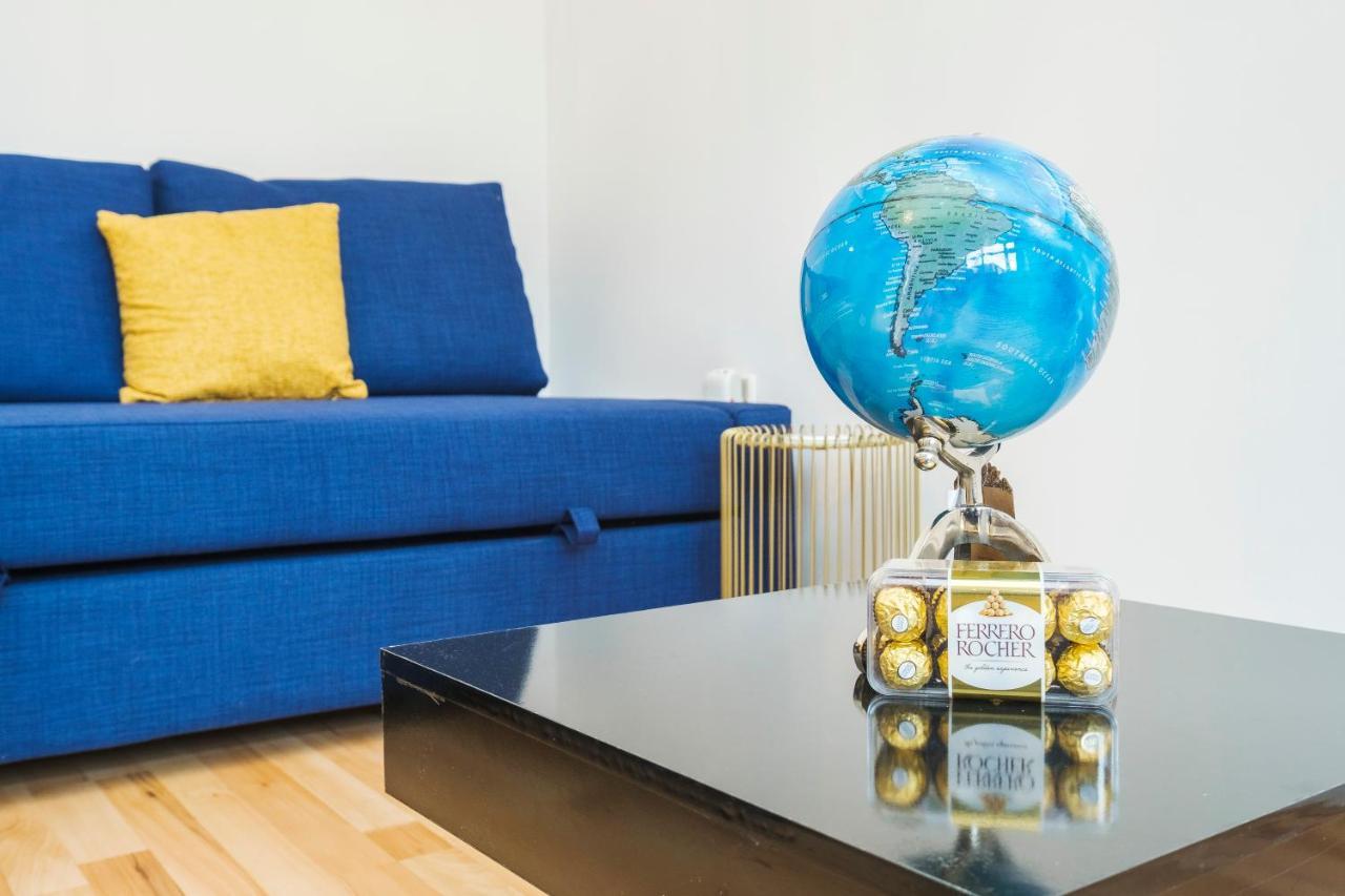 Spacious 3 Bed 1 Bath Hse W Guest Toilet W Parking Near Excel - E16 Londres Exterior foto